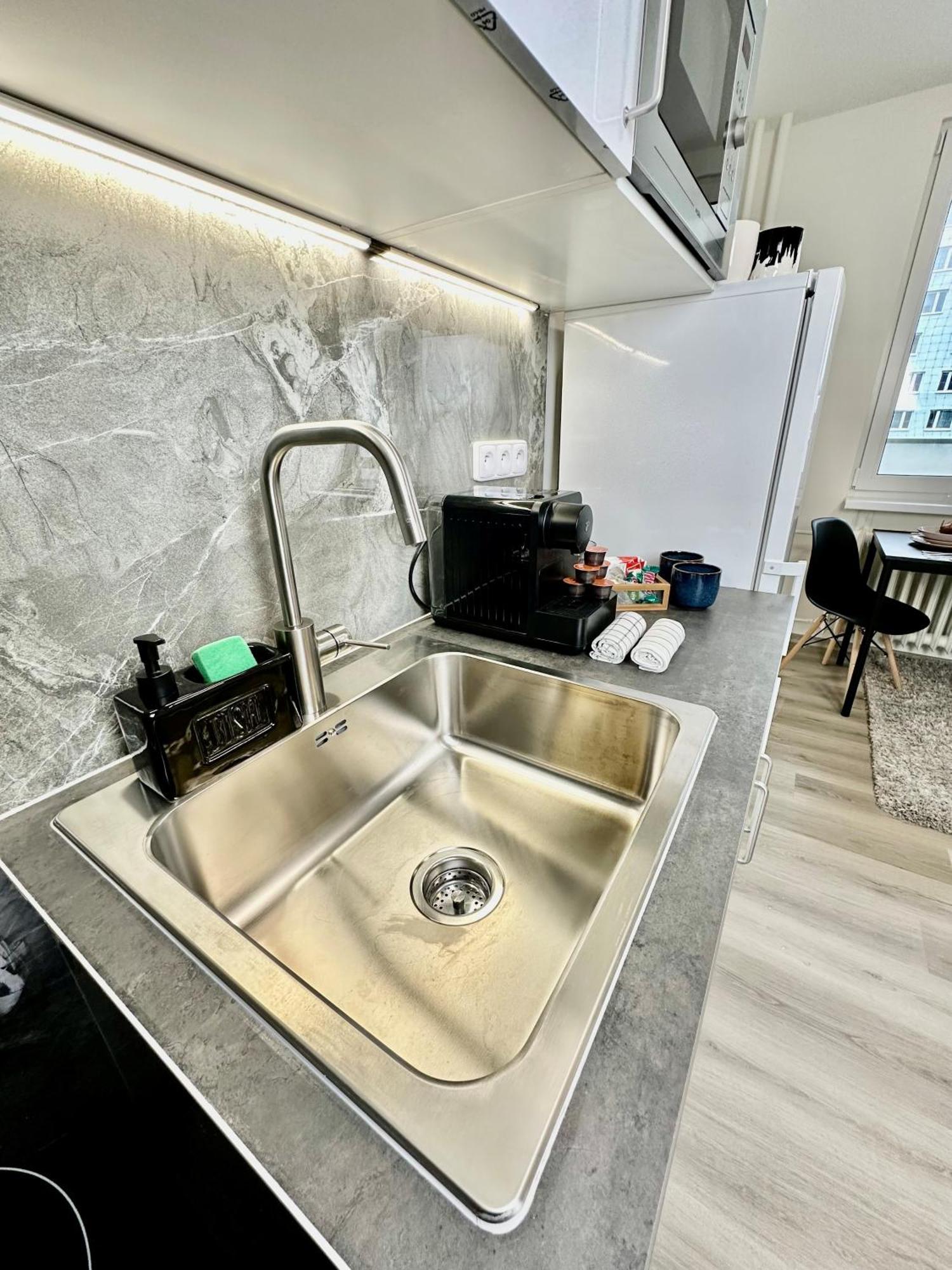 1bdr Dazzling Only 8 Min To Wenceslas Square Appartamento Praga